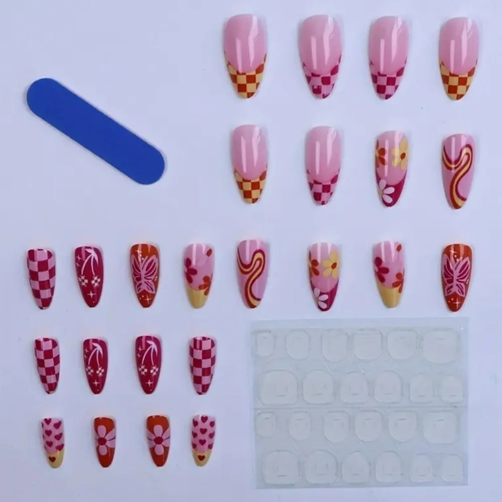 24 Pieces Fake Press On Nails